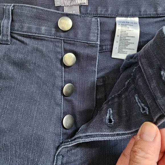 H&M Women's Straight Leg Blue Denim Button Pants, Size 31 - Picture 5 of 11